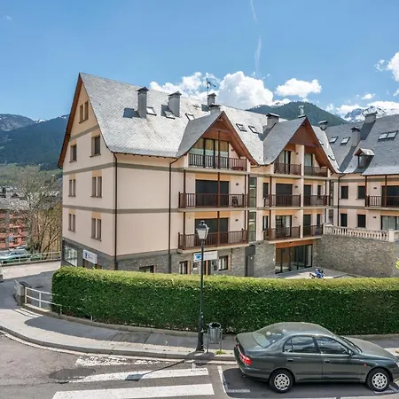 Appartamento Pirenne Vielha Esterno foto